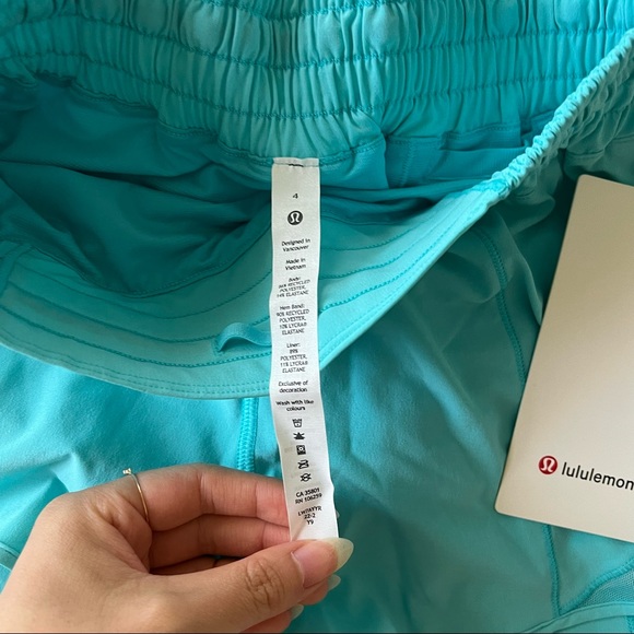 Lululemon hotty hot shorts HR high rise 2.5” inseam electric turquoise - Picture 6 of 15